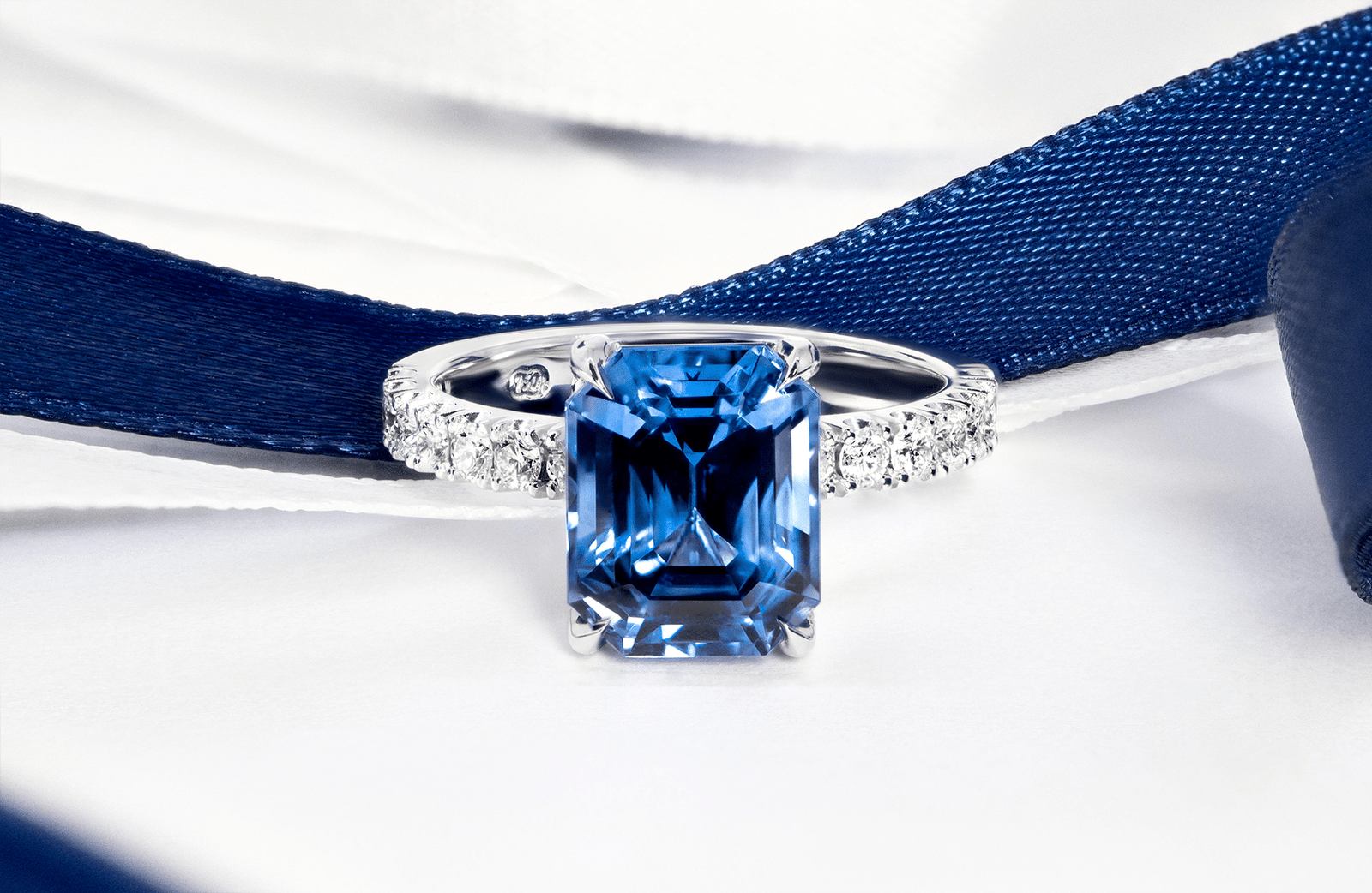 the-meaning-of-sapphire-engagement-rings